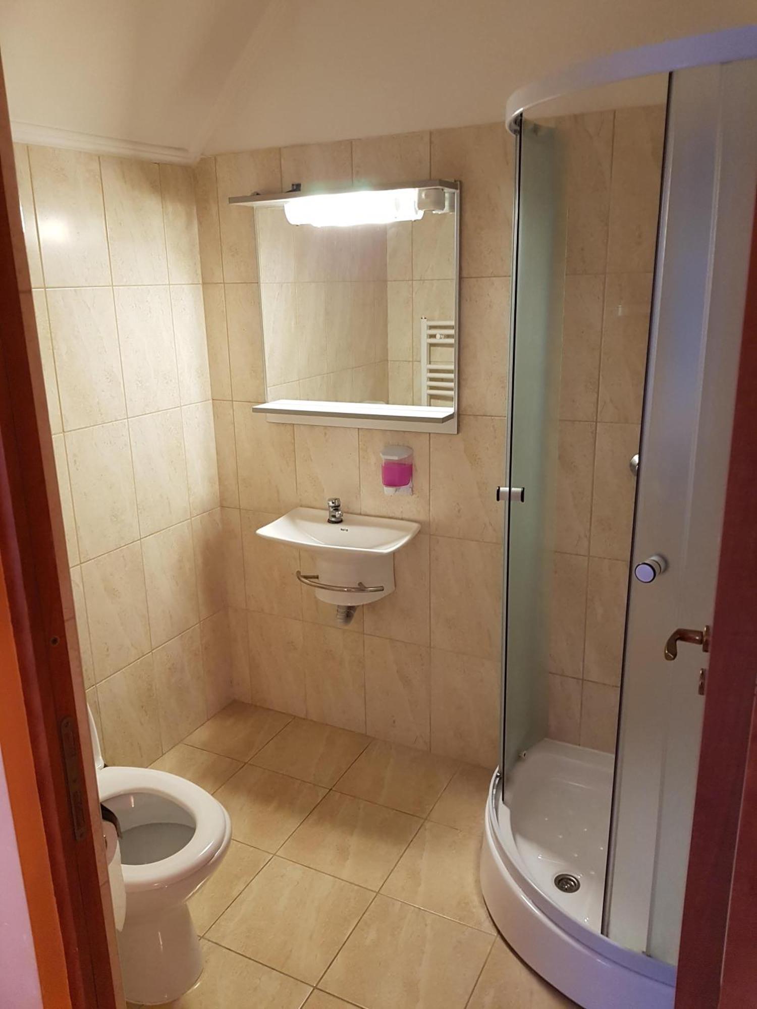 Motel Al Capone Satu Mare Eksteriør bilde