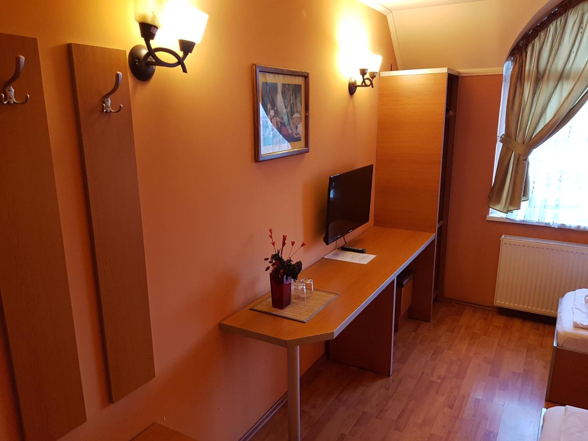 Motel Al Capone Satu Mare Eksteriør bilde
