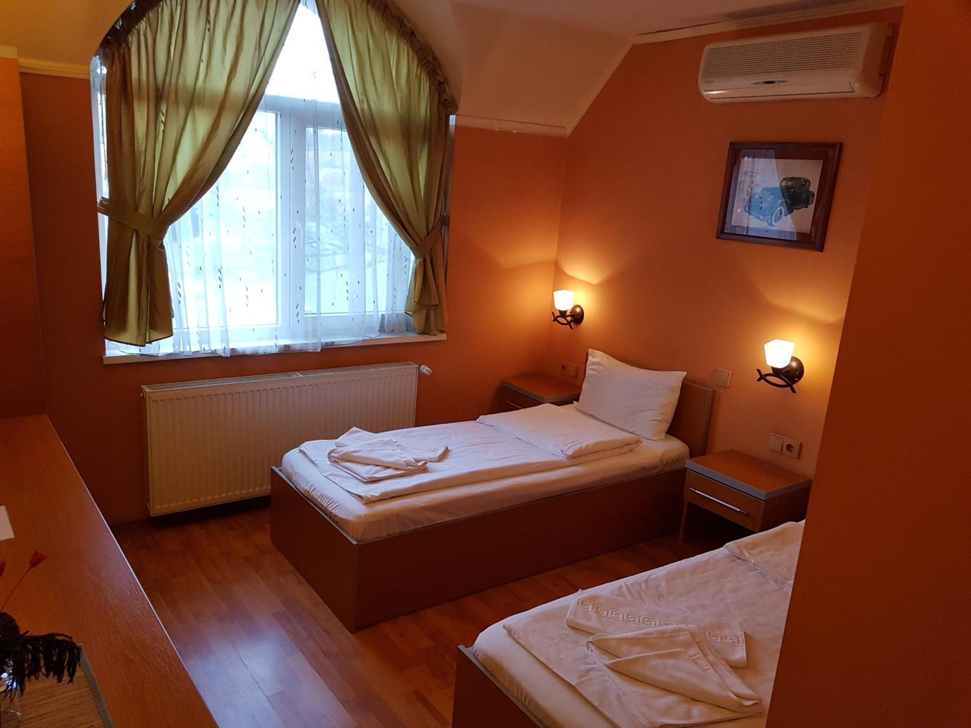 Motel Al Capone Satu Mare Eksteriør bilde