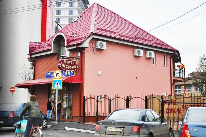 Motel Al Capone Satu Mare Eksteriør bilde